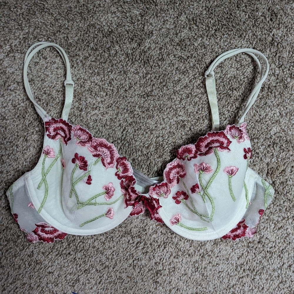 Delicates White Pink Floral Embroidered Bra Size 34C